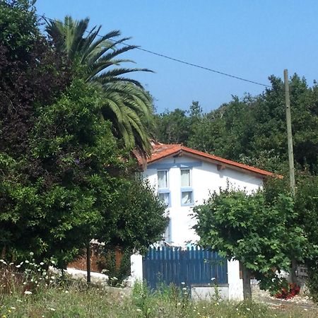 Villa Casa Jardin Rocablanca Llanes à Celorio  Extérieur photo