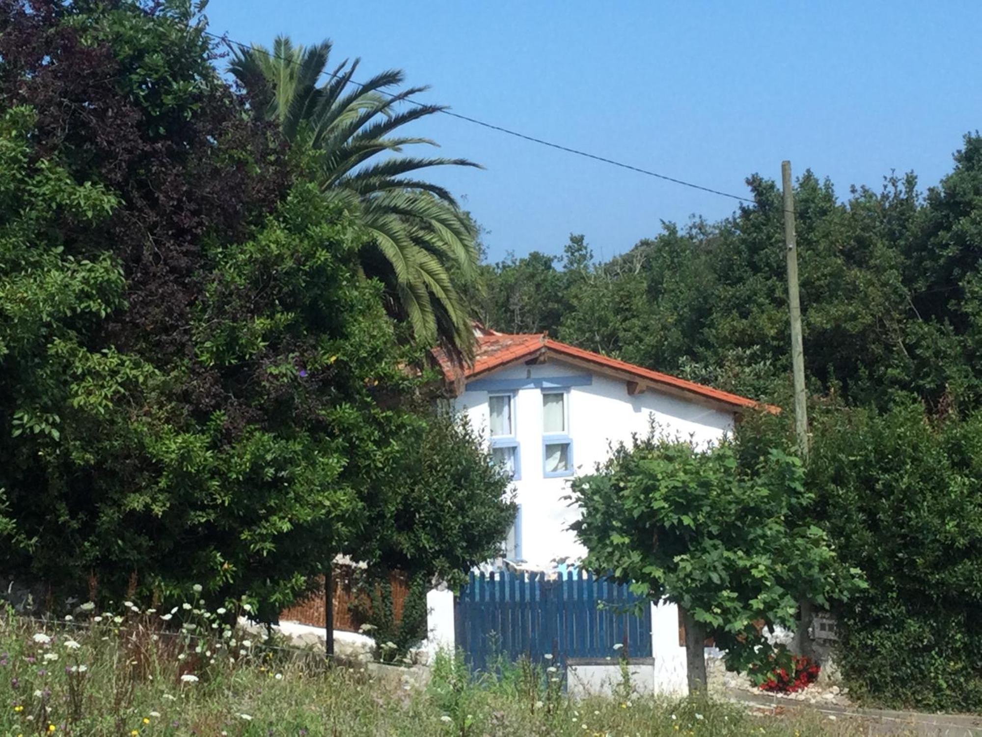 Villa Casa Jardin Rocablanca Llanes à Celorio  Extérieur photo